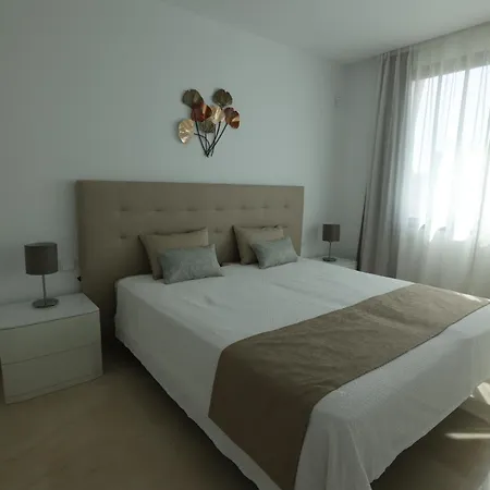 Serenity By The Sea In La Valvega, Villa *